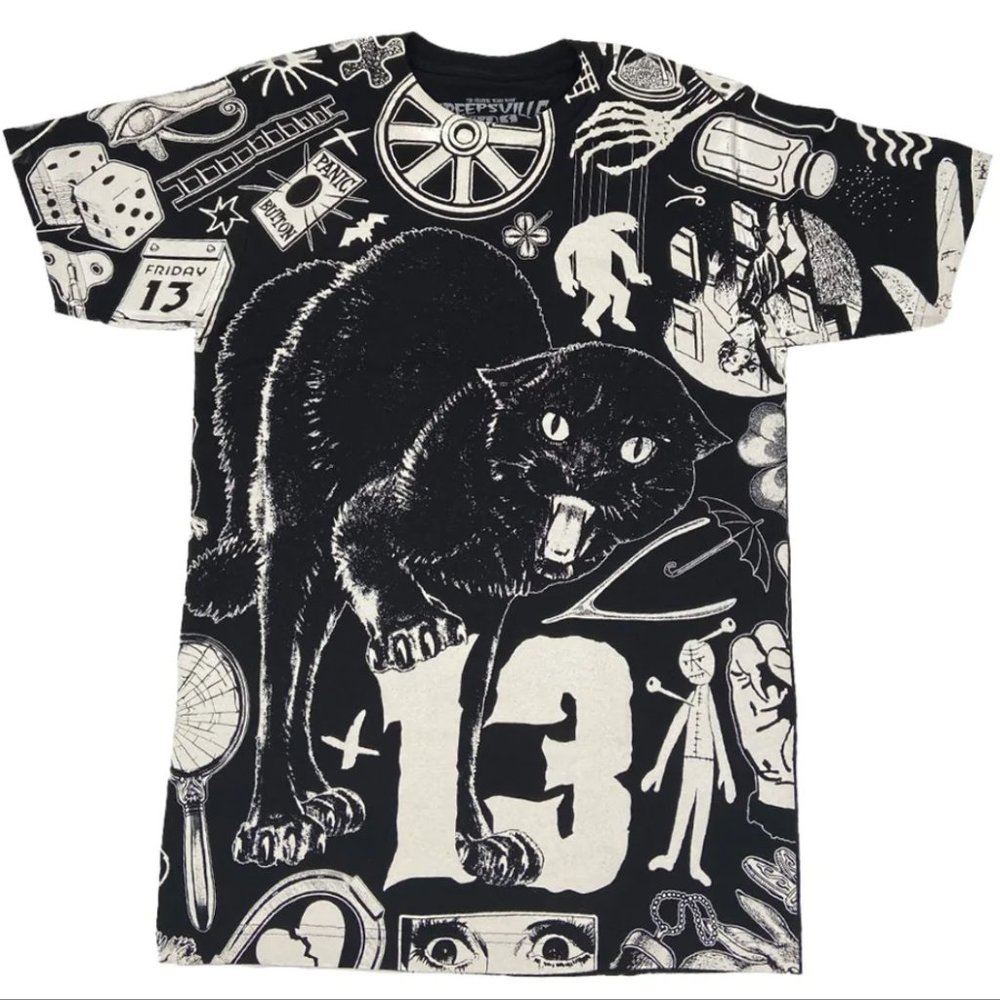 LAST CHANCE! Small Unisex Jumbo Print Superstitions Tee Black NWT